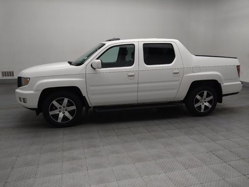 Used 2014 Honda Ridgeline SE image 2