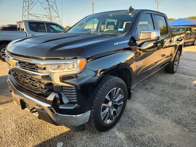 Used 2022 Chevrolet Silverado 1500 LT w/ Texas Edition Plus RWD image 3