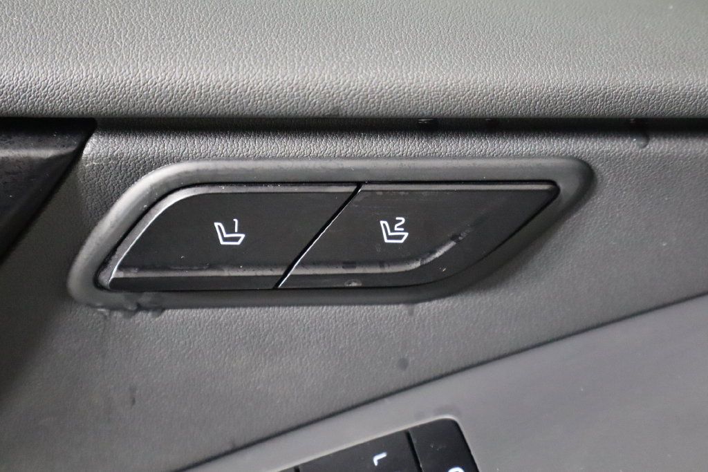 Used 2023 Kia Niro Wave w/ Wave Preserve Package FWD image 22