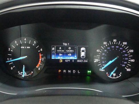 Used 2018 Ford Fusion SE image 31