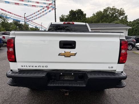 Used 2019 Chevrolet Silverado 1500 W/T w/ WT Convenience Package AWD/4WD image 6
