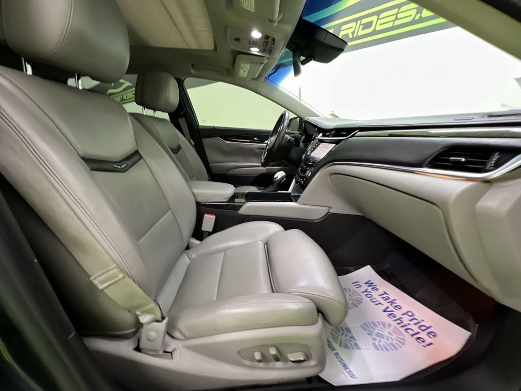 Used 2013 Cadillac XTS Luxury w/ Driver Awareness Package FWD image 29