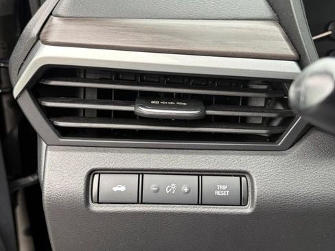 Certified 2024 Nissan Altima 2.5 SV FWD image 26