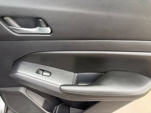 Used 2019 Nissan Altima 2.5 S AWD/4WD image 33