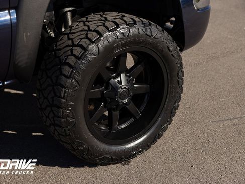 Used 2007 GMC Sierra 3500 SLT w/ Skid Plate Package image 7