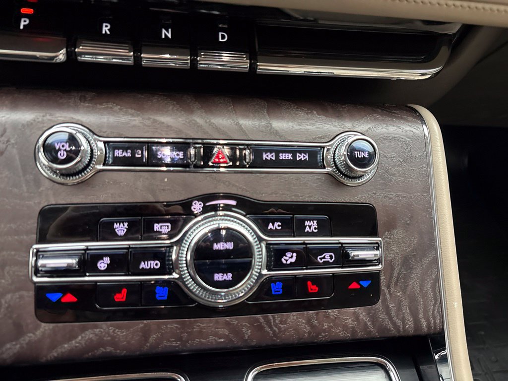 Used 2022 Lincoln Aviator Reserve w/ Elements Package Plus AWD/4WD image 33