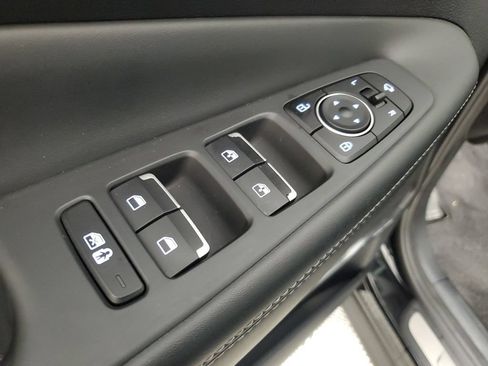 Used 2022 Hyundai Santa Fe Limited AWD/4WD image 20