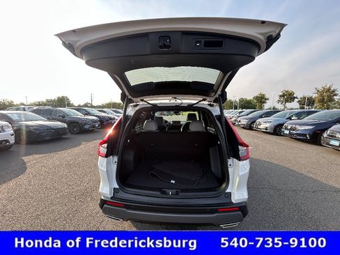 Used 2026 Honda CR-V Sport Touring image 11