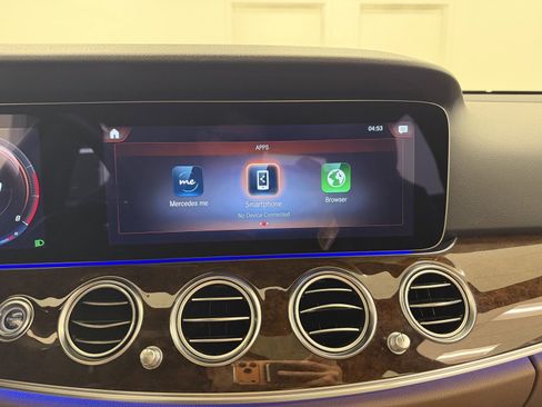 Used 2023 Mercedes-Benz E 350 E 350 w/ Premium Package image 32