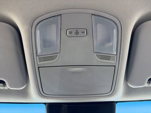 Used 2020 Hyundai Kona SE FWD image 46