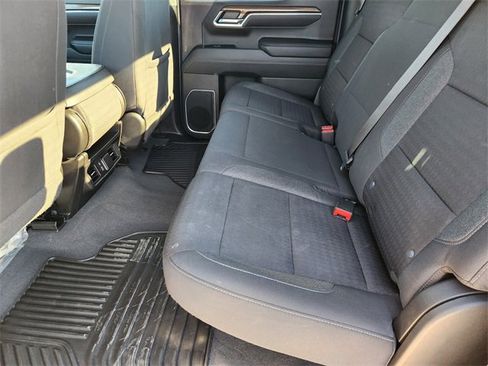 Used 2023 Chevrolet Silverado 1500 LT image 30