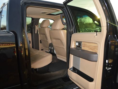 Used 2011 Ford F150 Lariat w/ Lariat Chrome Pkg image 10