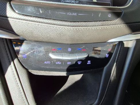 Used 2018 Cadillac XT5 Premium Luxury AWD/4WD image 22