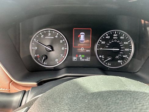 Used 2021 Subaru Outback Touring image 32