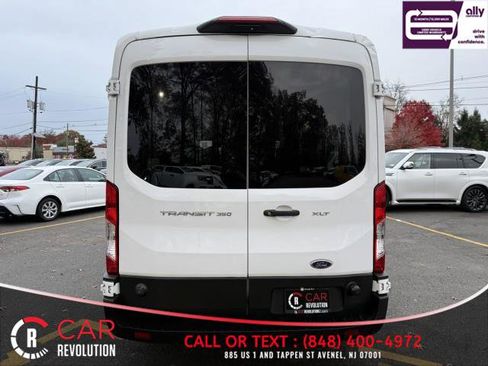 Used 2024 Ford Transit 350 XLT image 5