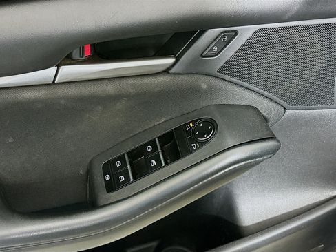 Used 2025 MAZDA MAZDA3 s image 15