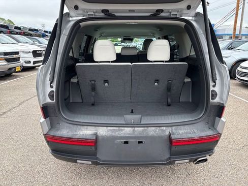 Used 2025 Hyundai Santa Fe SEL AWD/4WD image 22