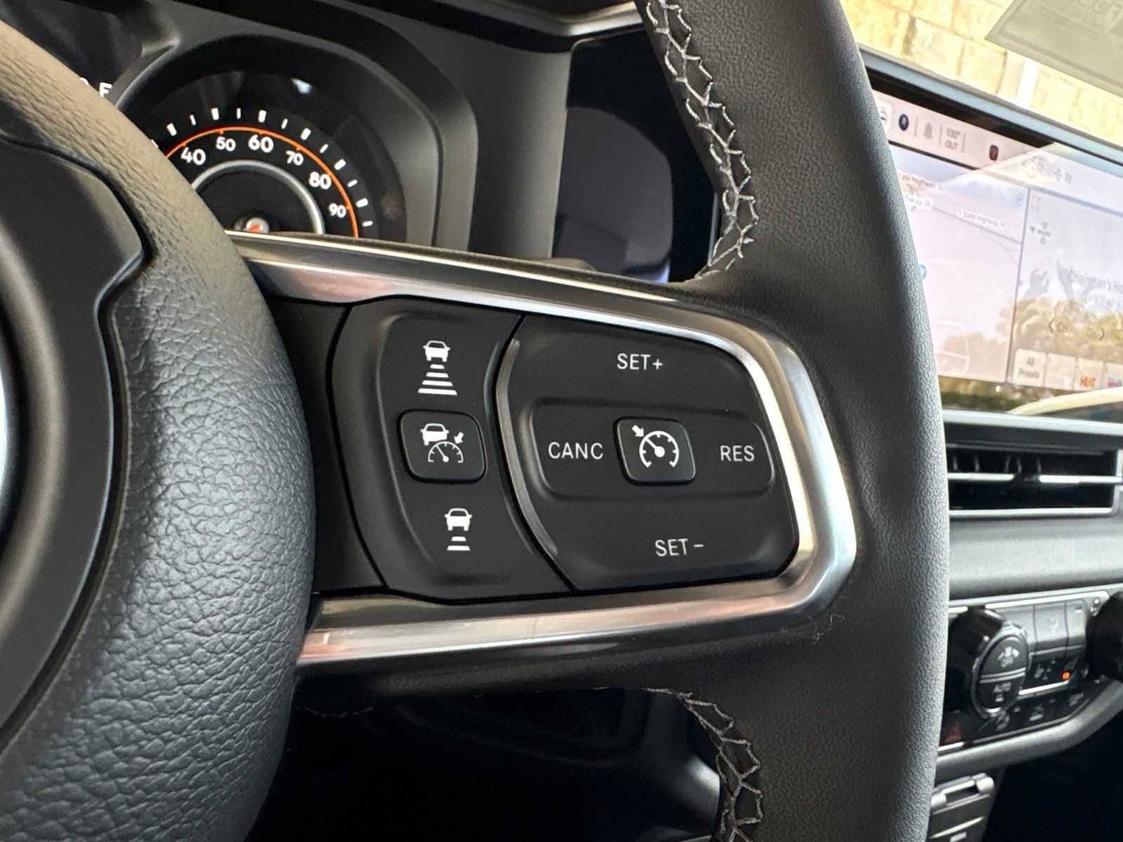 New 2026 Jeep Wrangler Unlimited Sahara AWD/4WD image 29