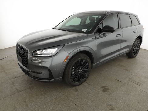 Used 2024 Lincoln Corsair FWD w/ Equipment Group 101A image 7