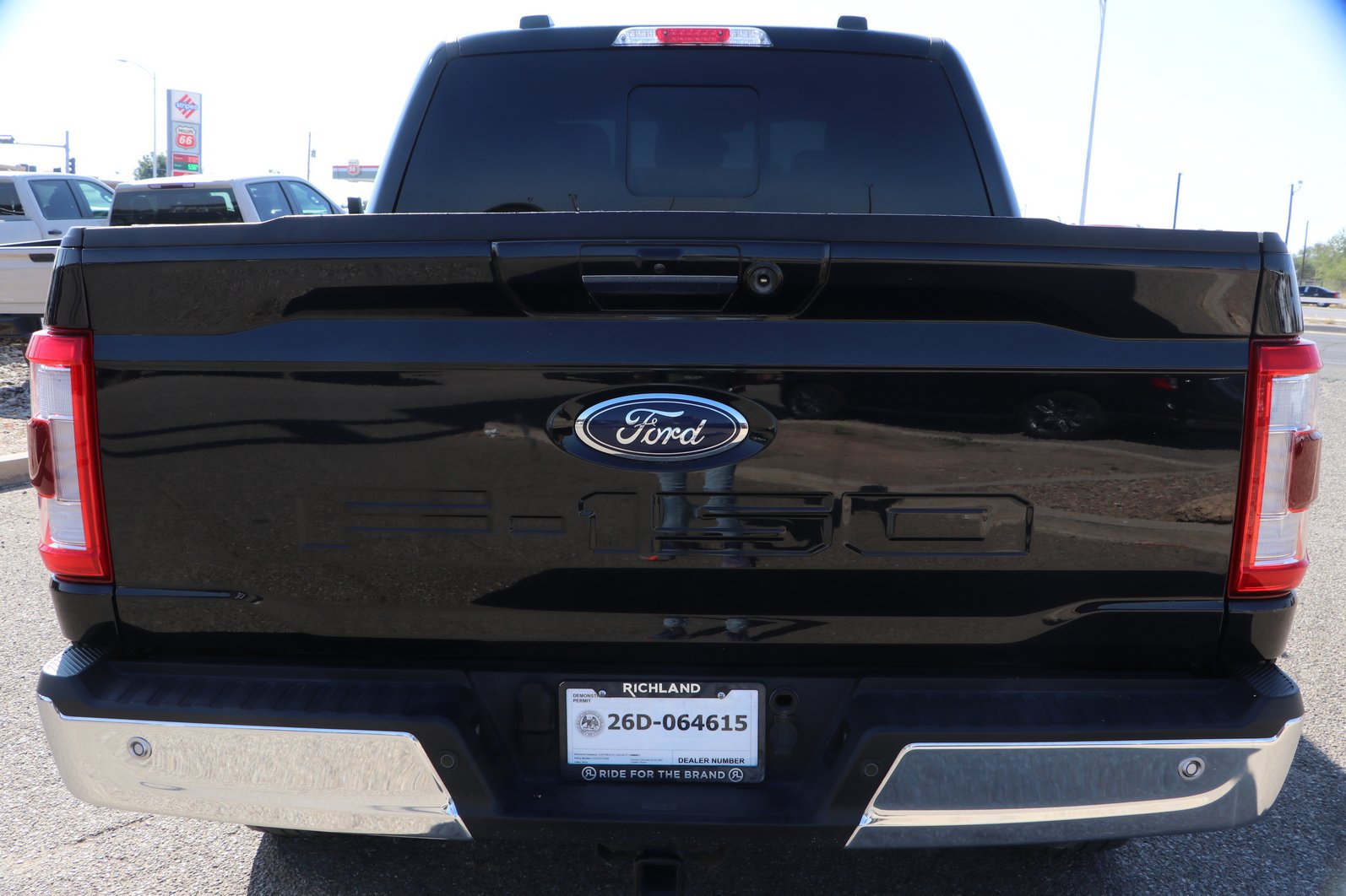 Used 2023 Ford F150 Lariat w/ Equipment Group 502A High AWD/4WD image 6