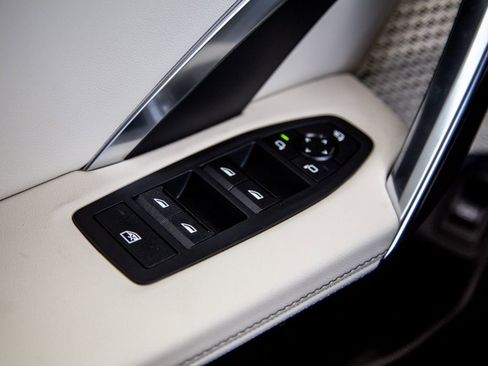 New 2026 BMW X1 xDrive28i w/ Technology Package image 19