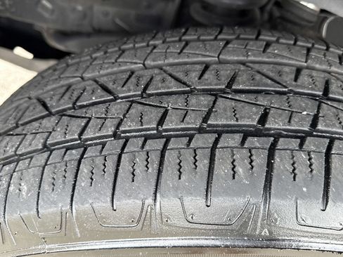 Used 2021 Toyota Tacoma SR5 image 9