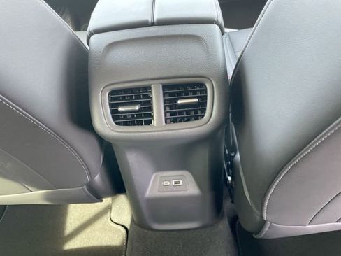 Used 2023 Buick Envision Essence FWD image 14