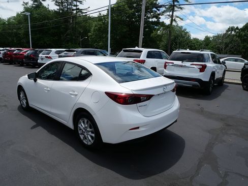 Used 2016 MAZDA MAZDA3 i Touring FWD image 5