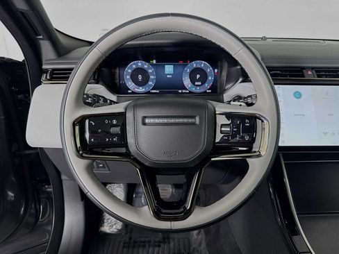 Used 2026 Land Rover Range Rover Velar Dynamic SE AWD/4WD image 11