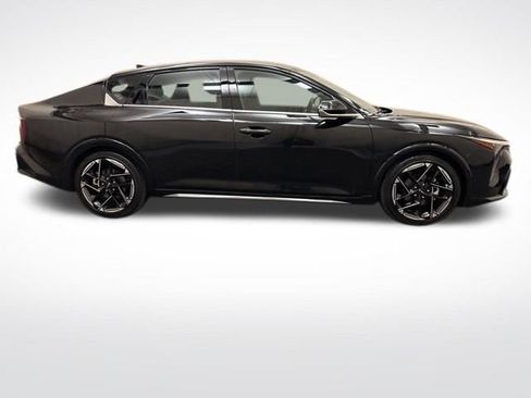 Certified 2025 Kia K4 EX w/ GT-Line Sunroof Package FWD image 7