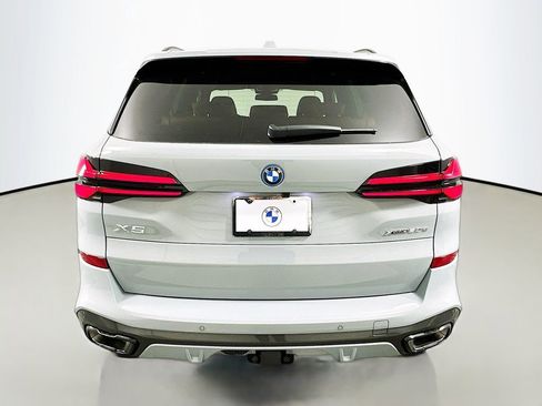 New 2026 BMW X5 xDrive50e w/ M Sport Package image 6