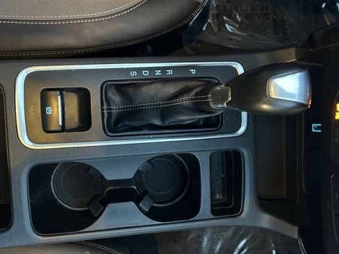 Used 2017 Ford Escape Titanium image 22