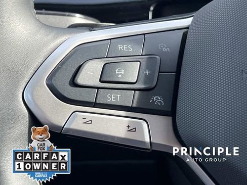 Used 2024 Volkswagen Atlas SE image 19