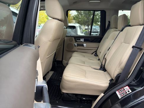 Used 2016 Land Rover LR4 HSE AWD/4WD image 26