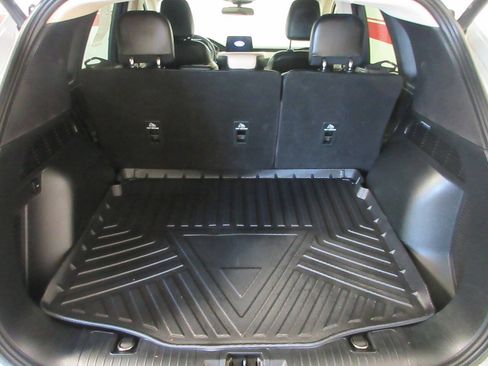 Used 2020 Ford Escape SEL AWD/4WD image 23