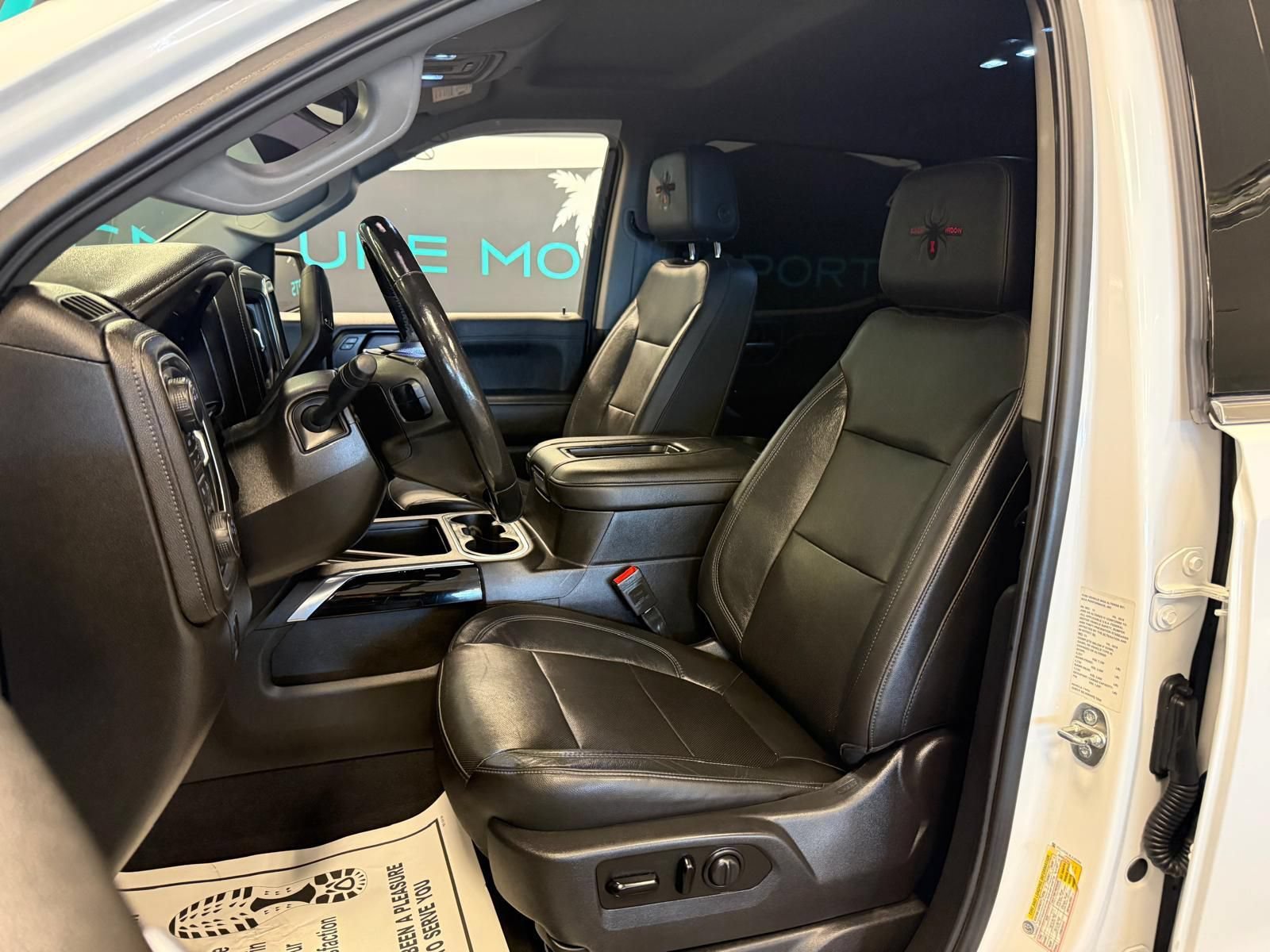 Used 2020 Chevrolet Silverado 1500 LTZ w/ LTZ Plus Package AWD/4WD image 11