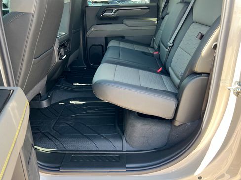 New 2026 Chevrolet Silverado 2500 ZR2 w/ LPO, Dark Essentials Package AWD/4WD image 22