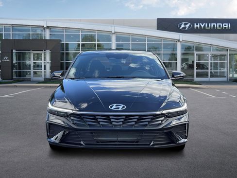 New 2026 Hyundai Elantra Sport image 12