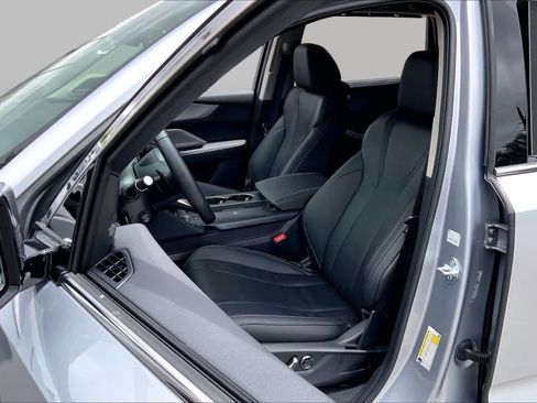 Used 2026 Acura MDX SH-AWD w/ Technology Package image 8