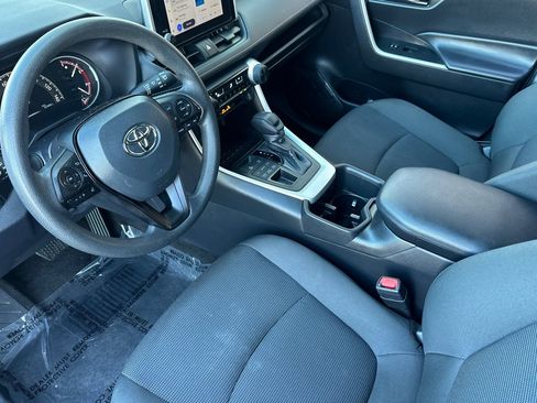 Used 2024 Toyota RAV4 LE image 8