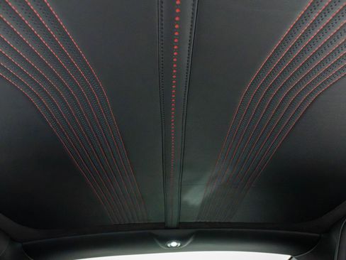 Used 2018 Aston Martin DB11 V12 image 64