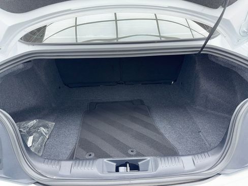 Used 2024 Ford Mustang EcoBoost image 35