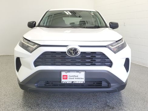 Certified 2025 Toyota RAV4 LE FWD image 3