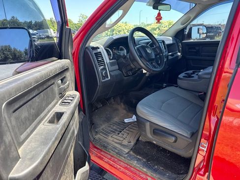 Used 2015 RAM 2500 Tradesman w/ Chrome Appearance Group AWD/4WD image 5