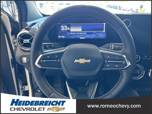 Used 2024 Chevrolet Blazer EV LT AWD/4WD image 18