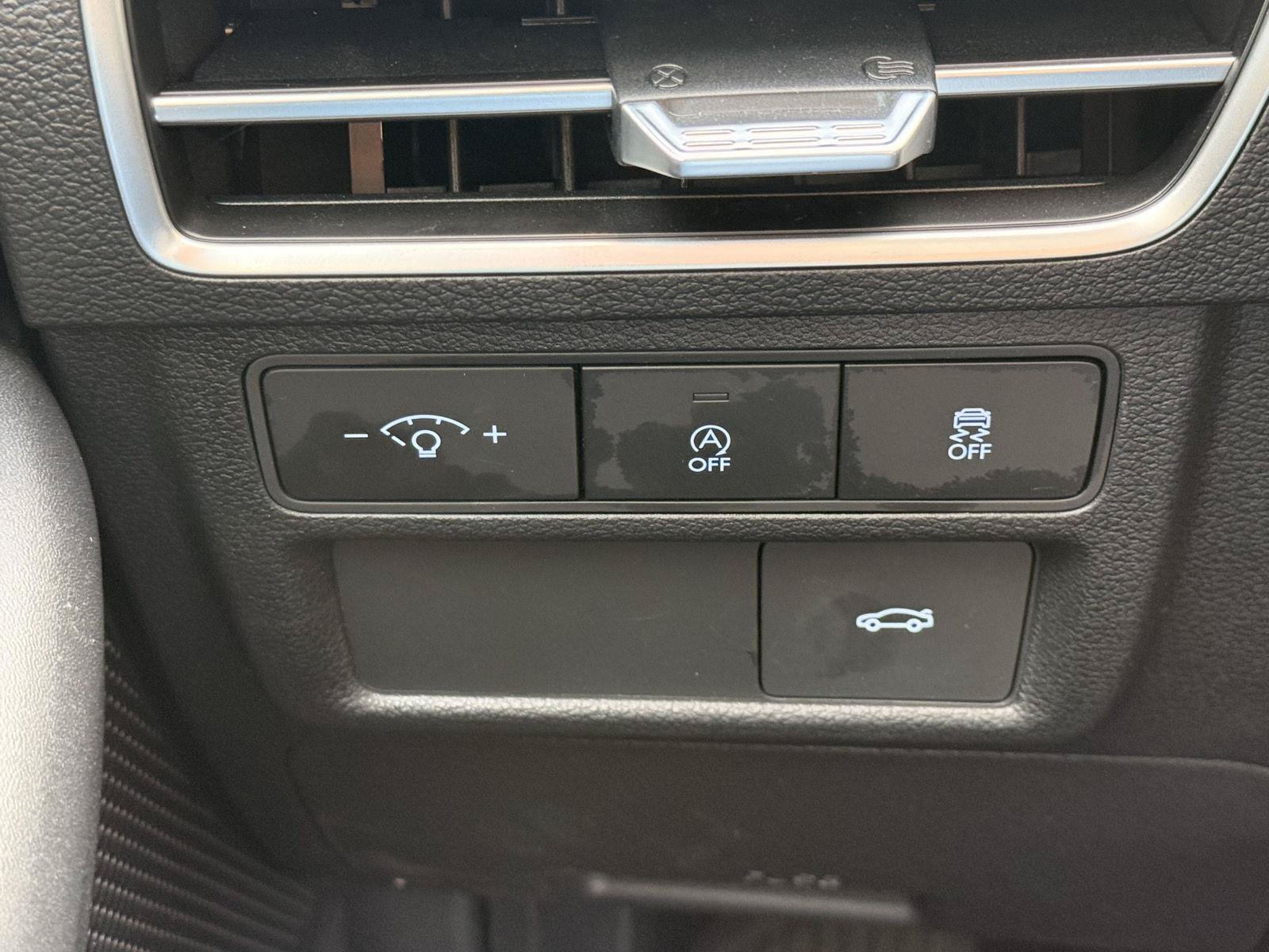 Certified 2026 Hyundai Sonata SE FWD image 30