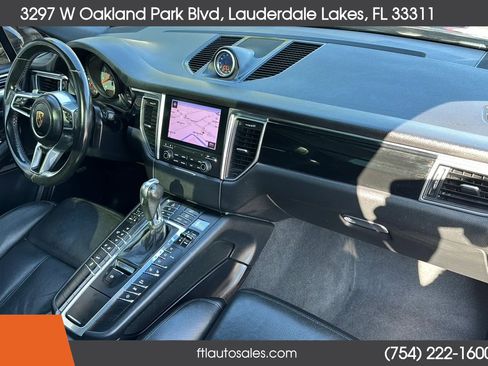 Used 2017 Porsche Macan S image 43
