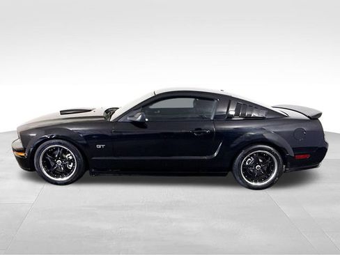 Used 2007 Ford Mustang GT Premium RWD image 9