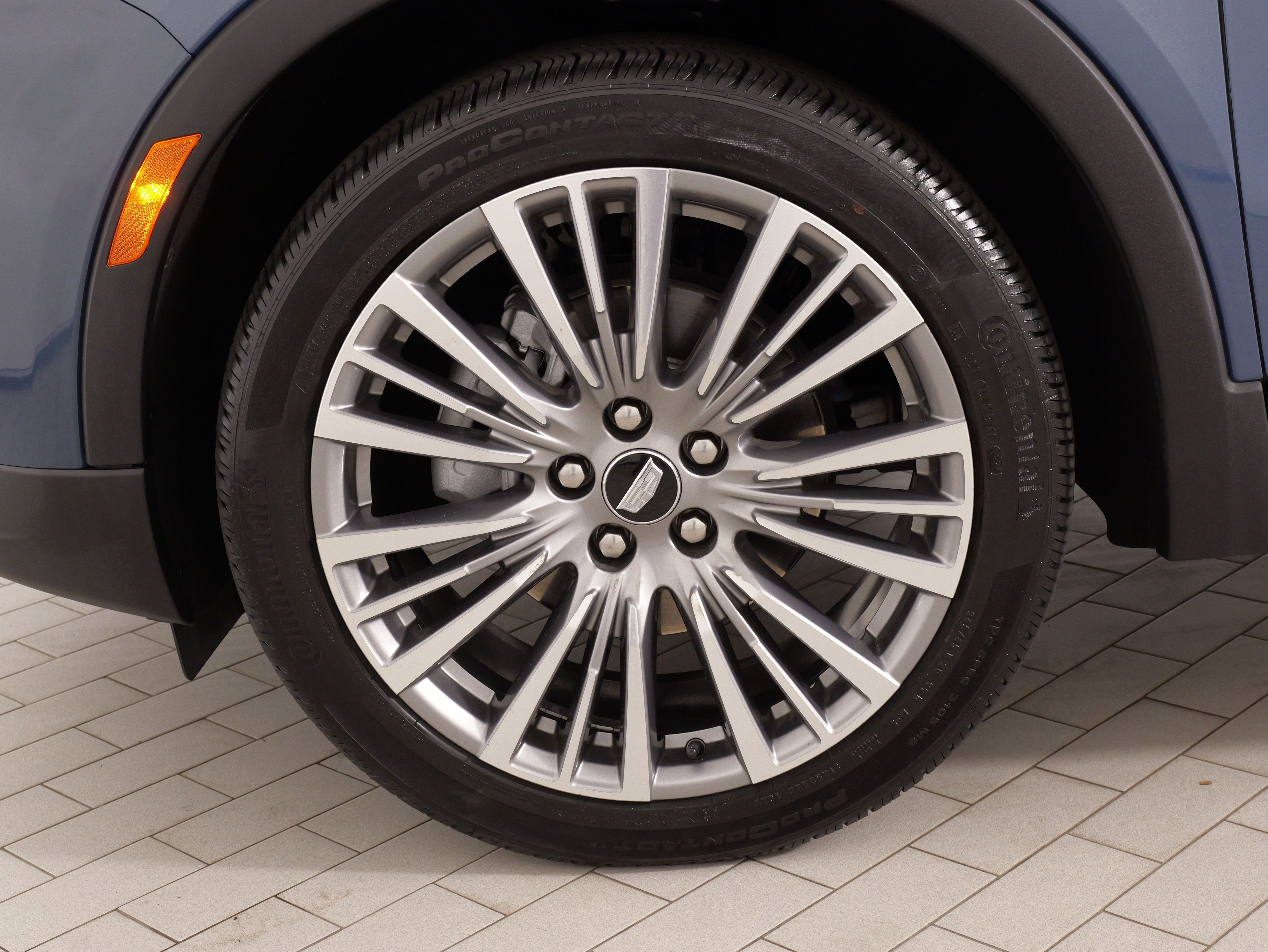 Used 2024 Cadillac XT4 Premium Luxury w/ Cold Weather Package AWD/4WD image 54