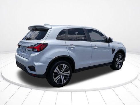 Used 2022 Mitsubishi Outlander Sport ES AWD/4WD image 3